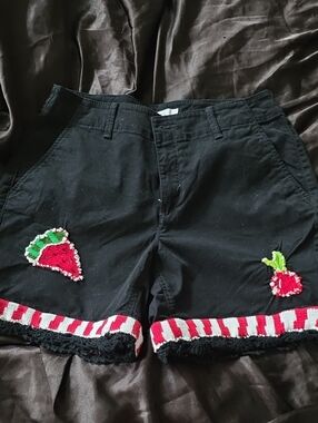 LOFT Black Women's Embroidered Fruit Trim Shorts